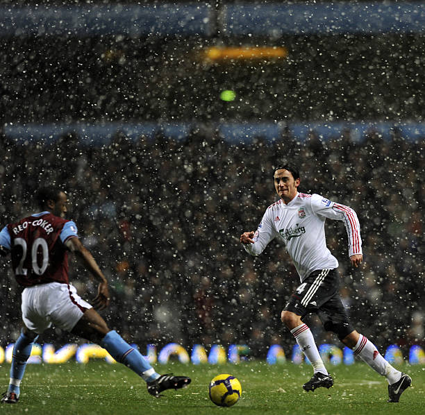 更是与往昔 更是与往昔