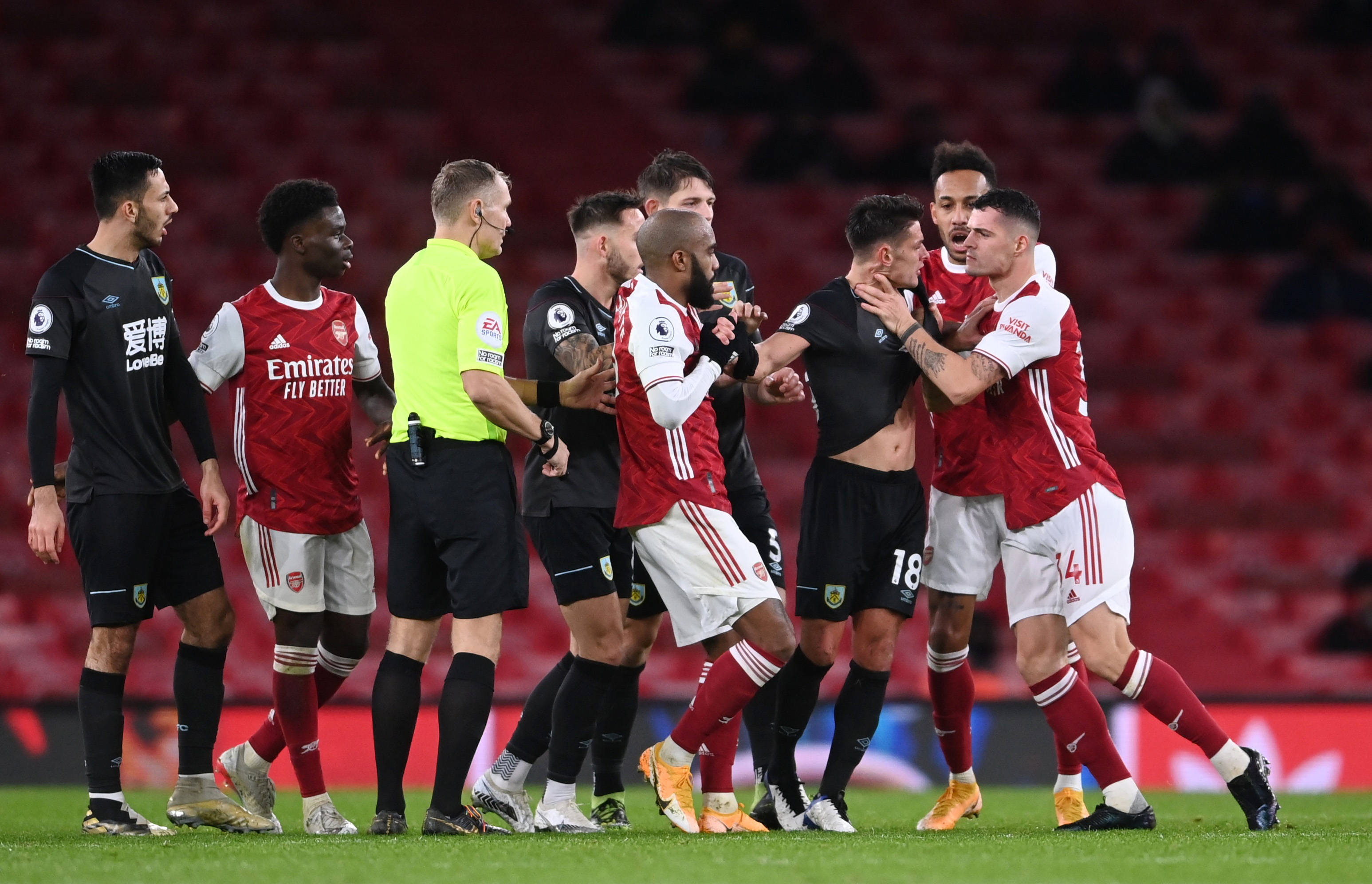 表现中规中 表现中规中